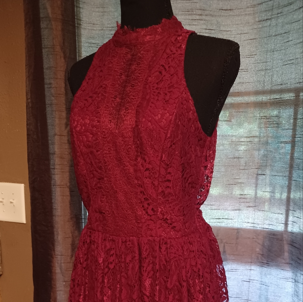 Dress - Picture 2 of 7